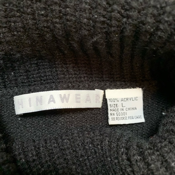 Vintage 90s Embroidered Turtleneck Sweater by Chinawear Sz L - Picture 6 of 10